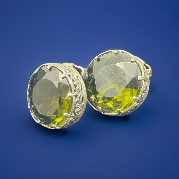 Vintage Made in Austria Dark Green Headlight Silver-tone Clip on Earrings HTF - Picture 1 of 16